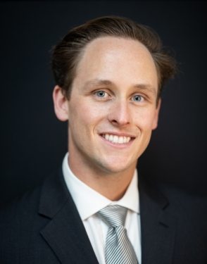 Encinitas California dentist Doctor Tyler McElroy
