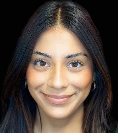 Dental assistant Mariana
